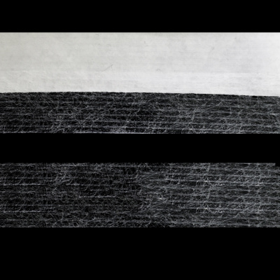 Прокладочная лента (паутинка на бумаге) DFD23, шир. 25 мм (боб. 100 м), цвет белый - купить в Каменске-Уральском. Цена: 4.30 руб.