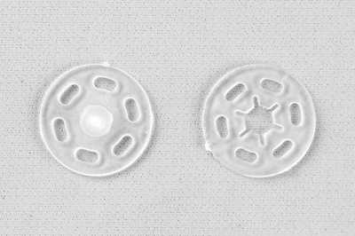 Кнопки пришивные пластиковые 15 мм, блистер 24шт, цв.-прозрачные - купить в Каменске-Уральском. Цена: 68.79 руб.