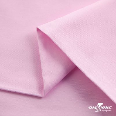 Ткань сорочечная Альто, 115 г/м2, 58% пэ,42% хл, окрашенный, шир.150 см, цв. 2-розовый (арт.101) - купить в Каменске-Уральском. Цена 306.69 руб.